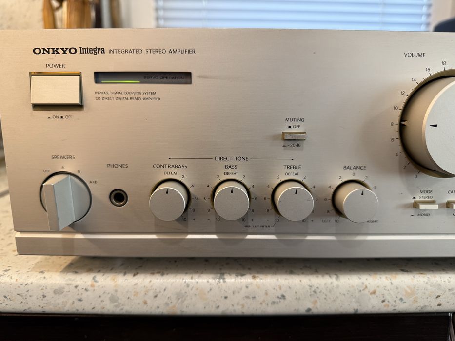 Onkyo A-8450 Стерео