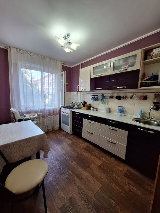 Продаётся 3 комн Кунаева недорого