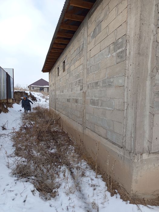 Продам дом не достроены