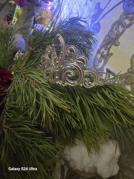 Продам диадему.  Ручная работа