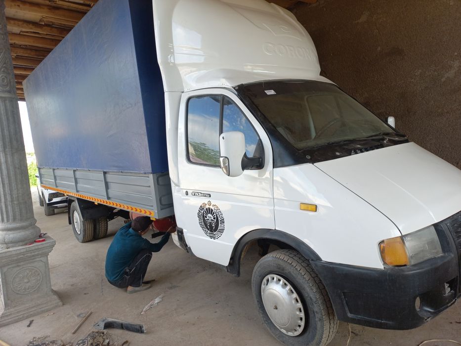 Gazel 5.60 metr sotiladi