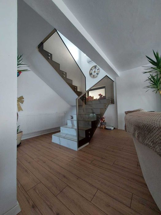 Balustrada de sticla