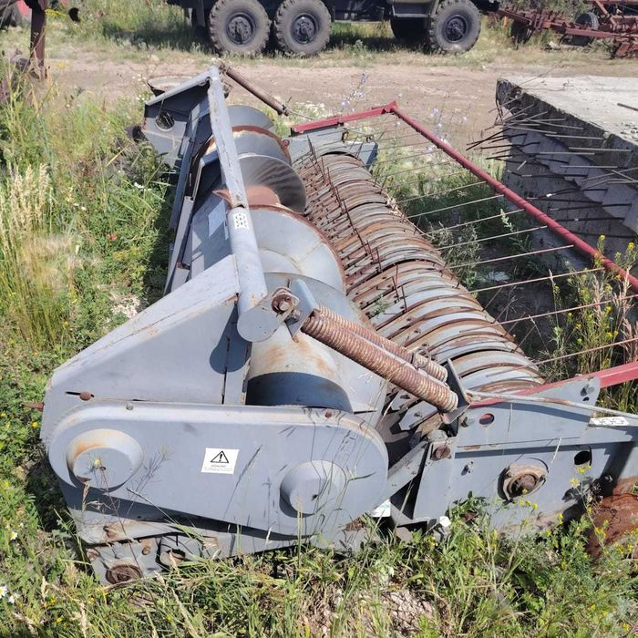 Продается кормоуборочный комбайн Дон 680