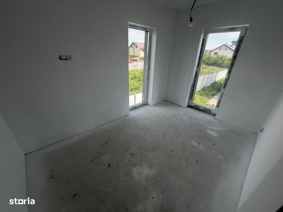 Casa Singulara - 4 Camere, Toate Utilitatile, Teren 400 Mp, Comis 0%