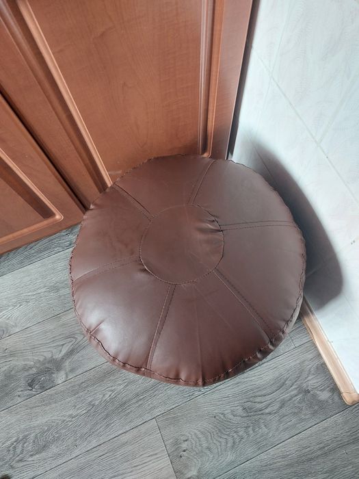 Продам новый пуфик, подставка для ног