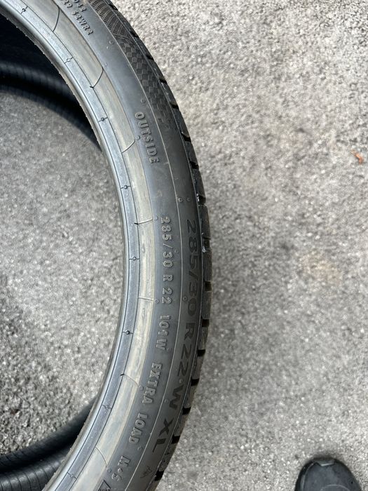Продавам зимни  гими Continental 285/30/22