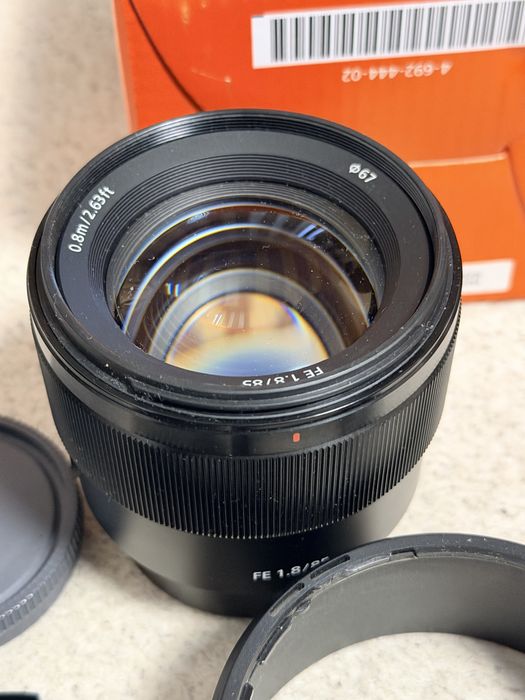 Obiectiv Sony FE 85mm F1.8  Full Frame Nou in cutie