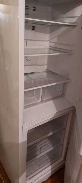 Холодильник INDESIT, продам