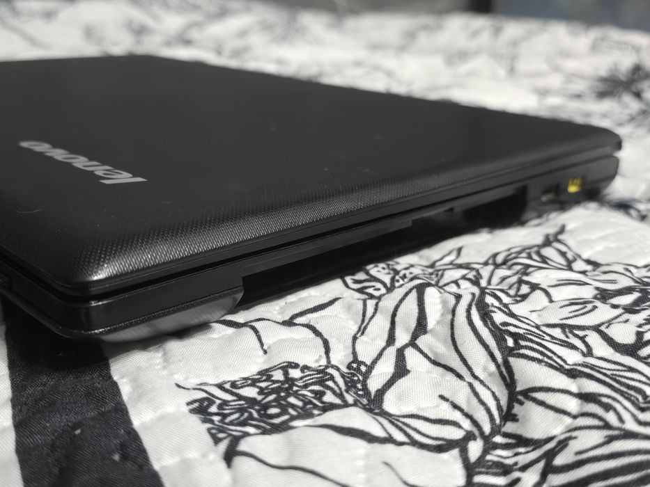 Lenovo ноутбугі сатылады (i7)
