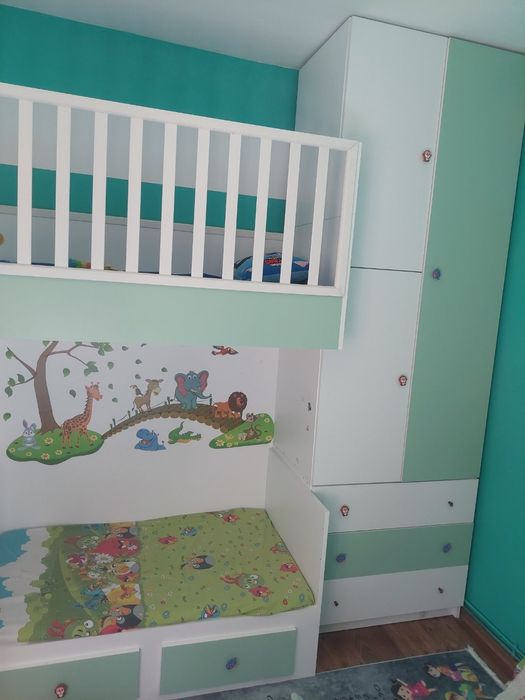 Детско двуетажно легло