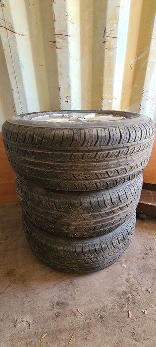 3 летние резины с дисками,