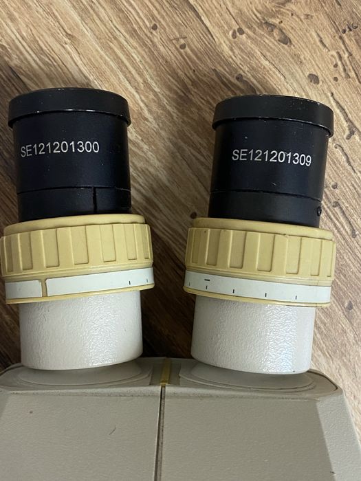 Microscop + sistem iluminare