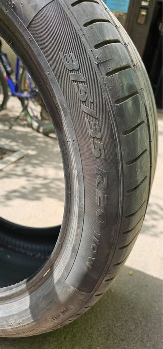 Шины 315*35 R20.