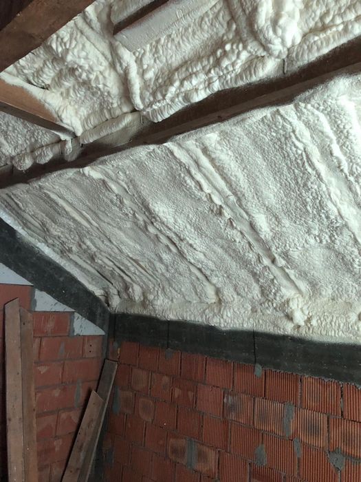 Izolatii spuma poliuretanica/Prețuri Fără Concurenta