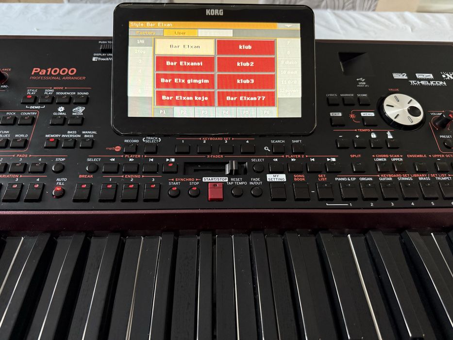 Продаётся Korg pa 1000