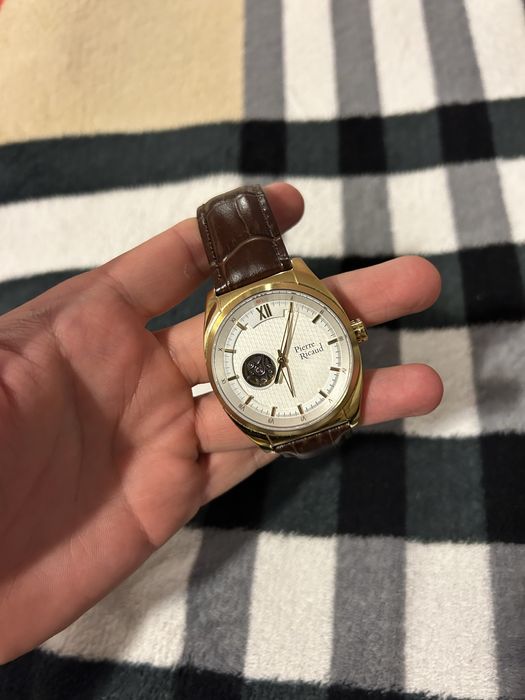 Часы Pierre Ricaud