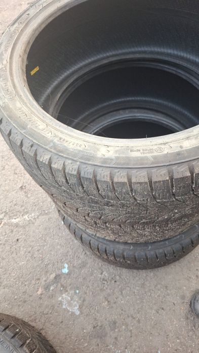 Продам зимнюю резину