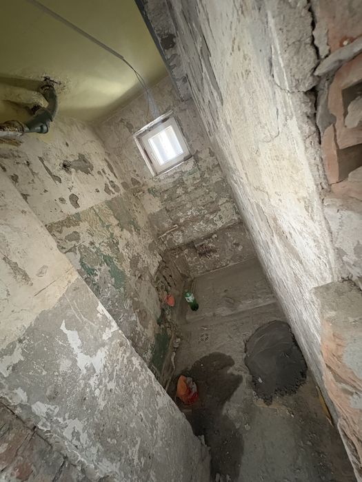 Interioare,Termice,Electrice,Sanitare,Montaj usi&mobila