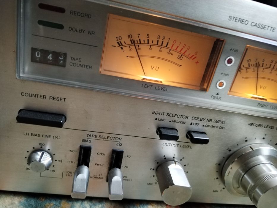 Deck Aiwa model D-6400  japonez