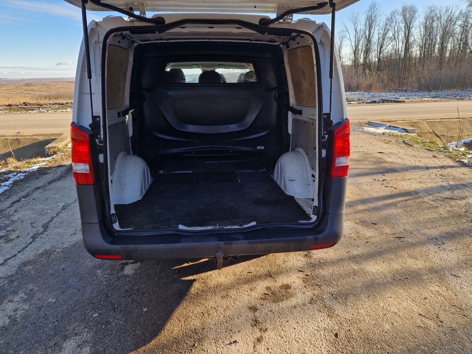 Mercedes Vito 114