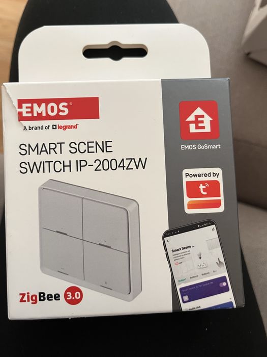 Четворен интелигентен превключвател EMOS GoSmart IP-2004ZW