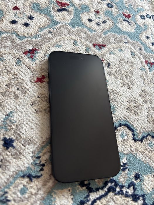 Продам iPhone 16