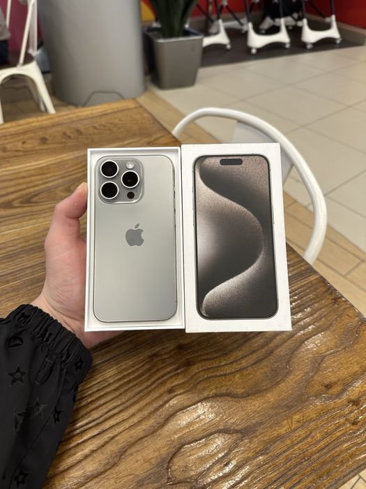 Iphone 15 Pro sotiladi Dual Kar/Dok