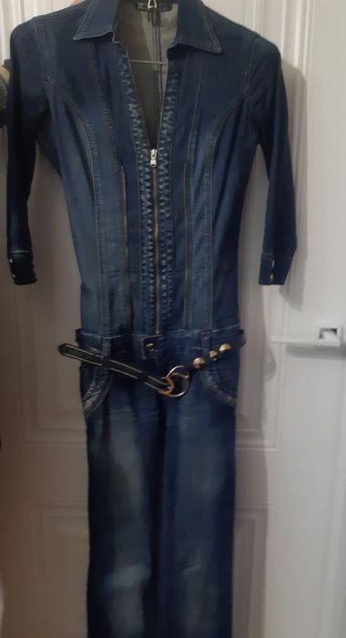 Комбинезон джинсовый