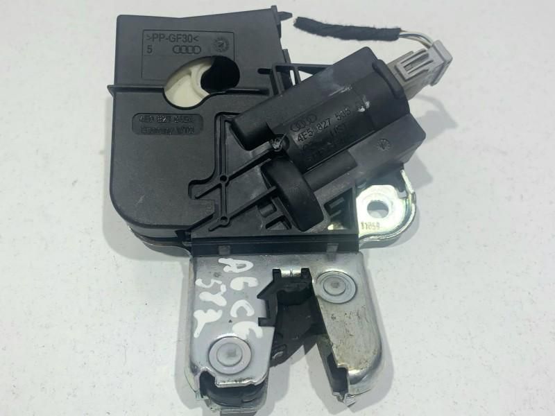 Broasca capota spate Audi A4 8K2, B8 4F5827505D Berlina