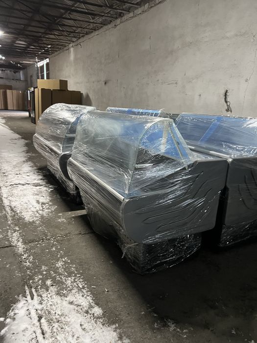 Vitrina frigorifica orizontala pentru mezeluri pe comanda sau din stoc