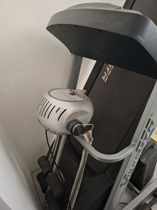 Беговая дорожка, велотренажёр, турник