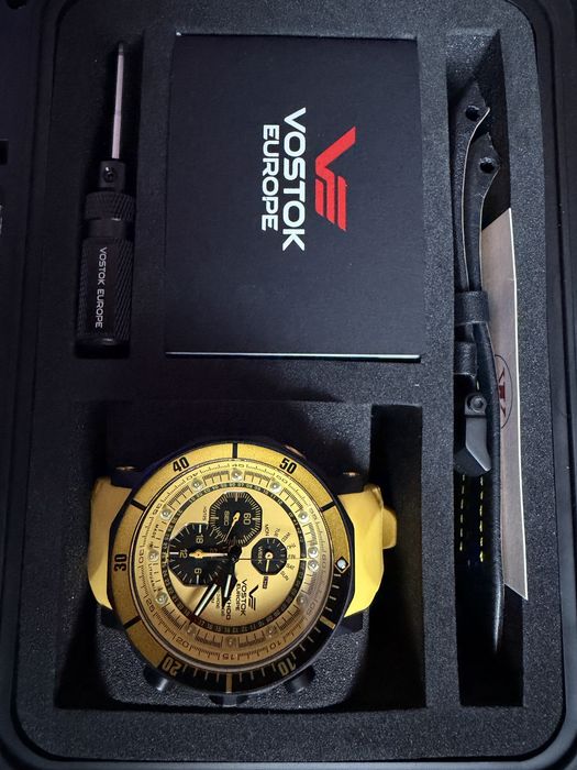 НОВ! Продавам часовник VOSTOK LUNOKHOD