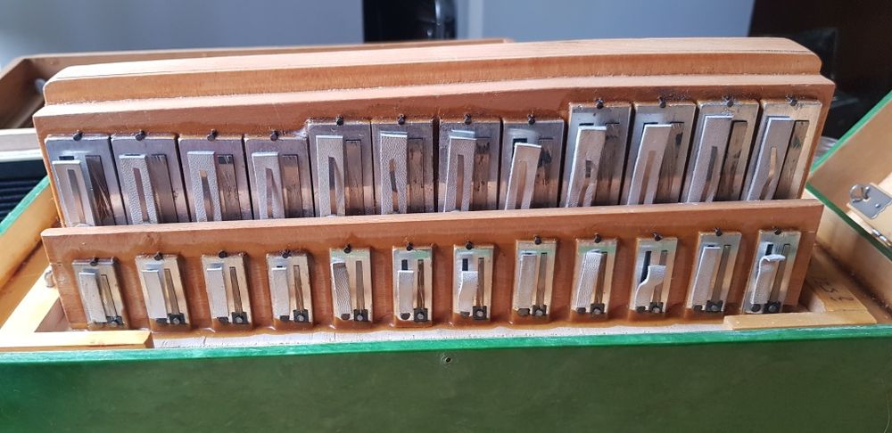 Продается баян трехрядный Мелодия