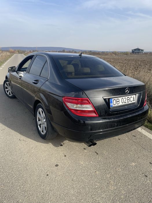 Mercedes-Benz C-Class (W204) 2.2 CDI