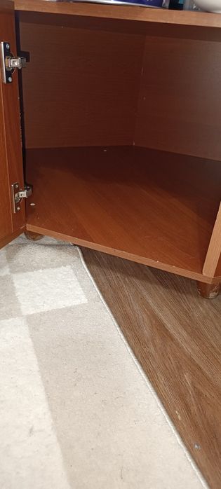 Срочно продам тумбу