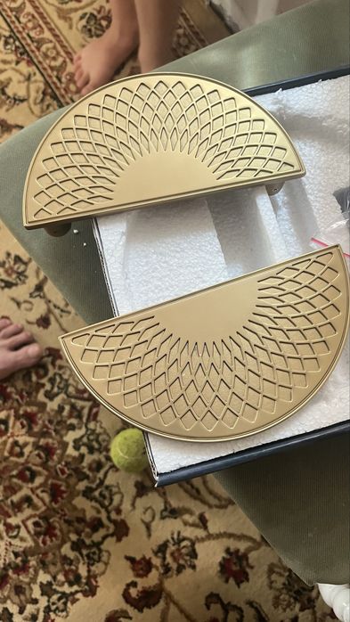 Продам дверные ручки