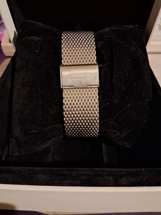 Seiko 5 Suit Style automatic