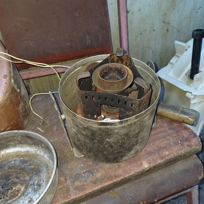 Продам гарелка и весы совецкие