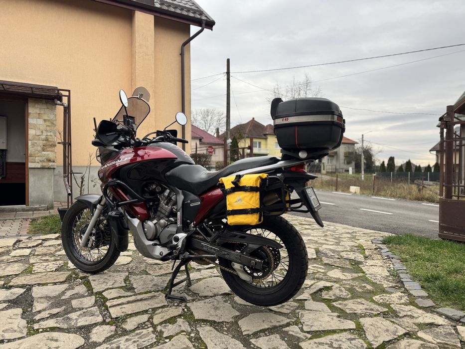 Honda Transalp 700VA