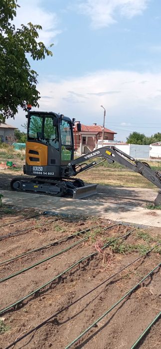 Услуги с мини багер / багер, самосвал