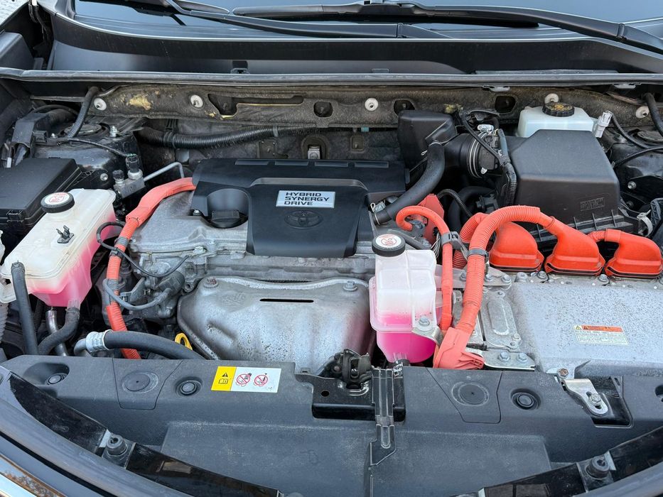 Toyota Rav4 hybrid 4x4 2016