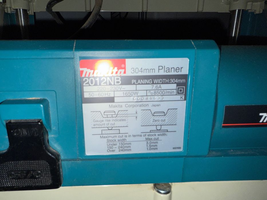 Рубанок Makita 2012NB (304 мм) – Идеальное состояние
