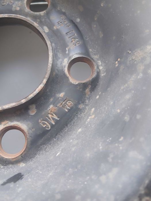 Диск R15 на Чанган б/у