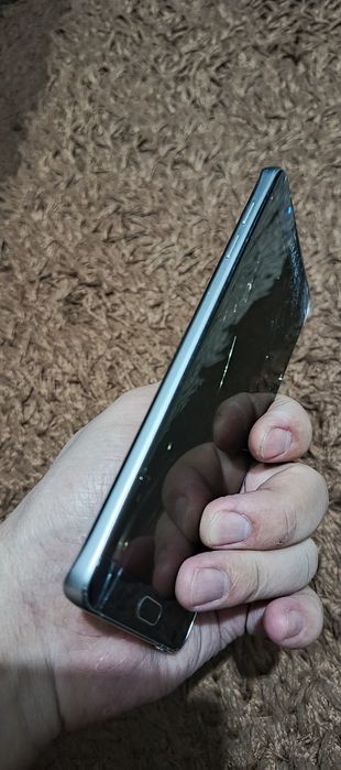 Samsung note 5 zapchastga ekran ketkan