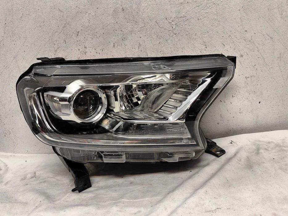 Оригинален фар Форд  Ford Ranger