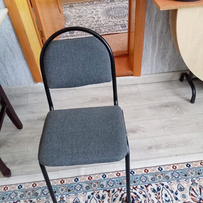 Продается стулья