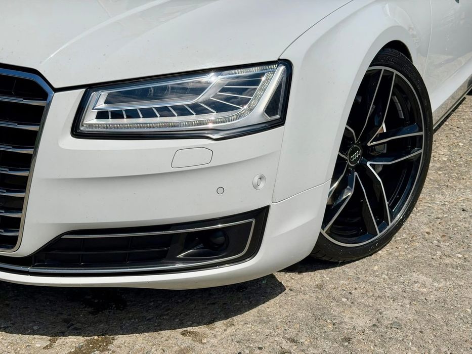 Audi a8 2016 a 7 a