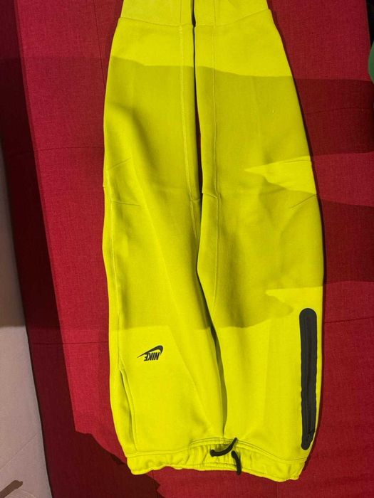 Trening NIKE Sportswear Tech Fleece