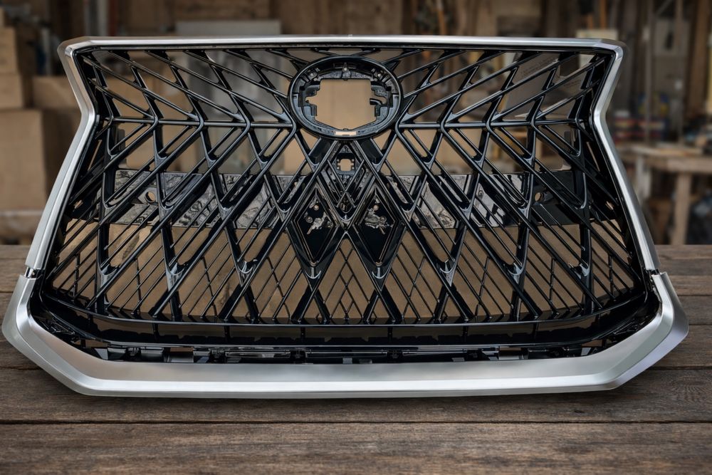 Решетка радиатора Lexus LX 570