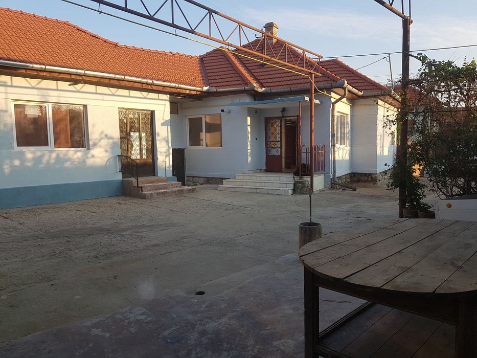 Se vinde casă în Hațeg